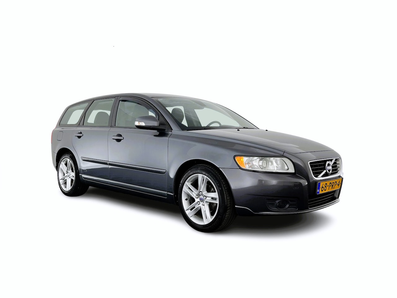 Volvo V50 - 2.0 Sport *NAVI-FULLMAP | COMFORT-SEATS | ECC | PDC | CRUISE | 17''ALU | TOWBAR* - AutoWereld.nl