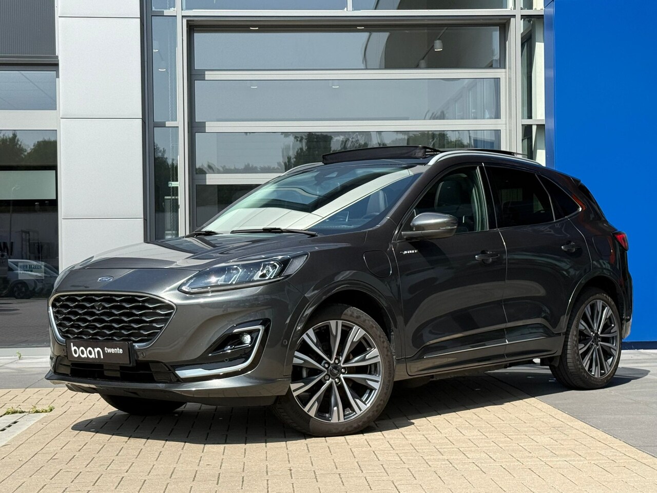 Ford Kuga - 2.5 PHEV Vignale | Head-Up | Panorama dak | Memory stoel | 20 inch | Winter Pack | B&O | C - AutoWereld.nl