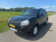 Hyundai Tucson - 2.0i Style Premium TREKHAAK | LEDER | CLIMA | NAP
