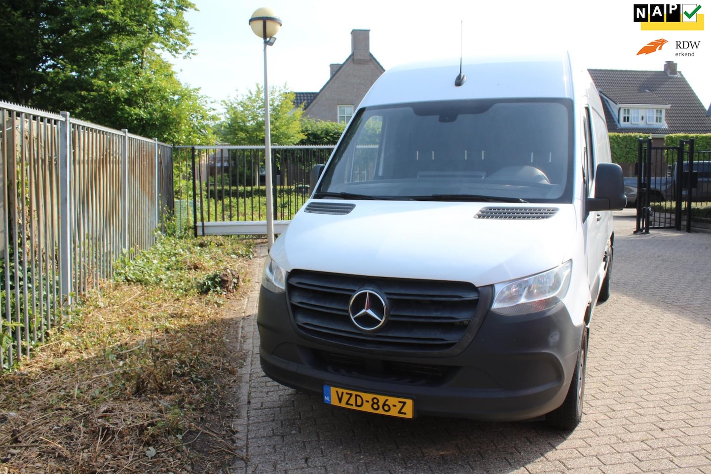 Mercedes-Benz Sprinter - 311 2.2 CDI L2H2 311 2.2 CDI L2H2 - AutoWereld.nl