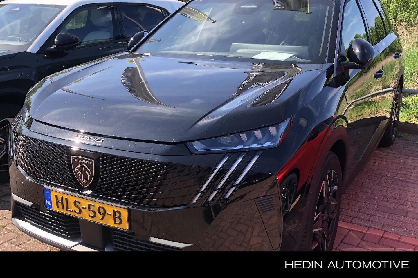 Peugeot 5008 - 1.2 Hybrid 145 GT | Alcantara Executive Interieur | Trekhaak | 360 Vision & Drive Assist P - AutoWereld.nl