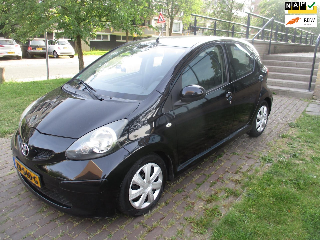 Toyota Aygo - 1.0-12V - AutoWereld.nl