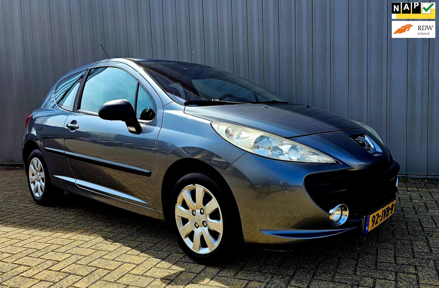 Peugeot 207 - 1.4 VTi Look NAP Airco - AutoWereld.nl