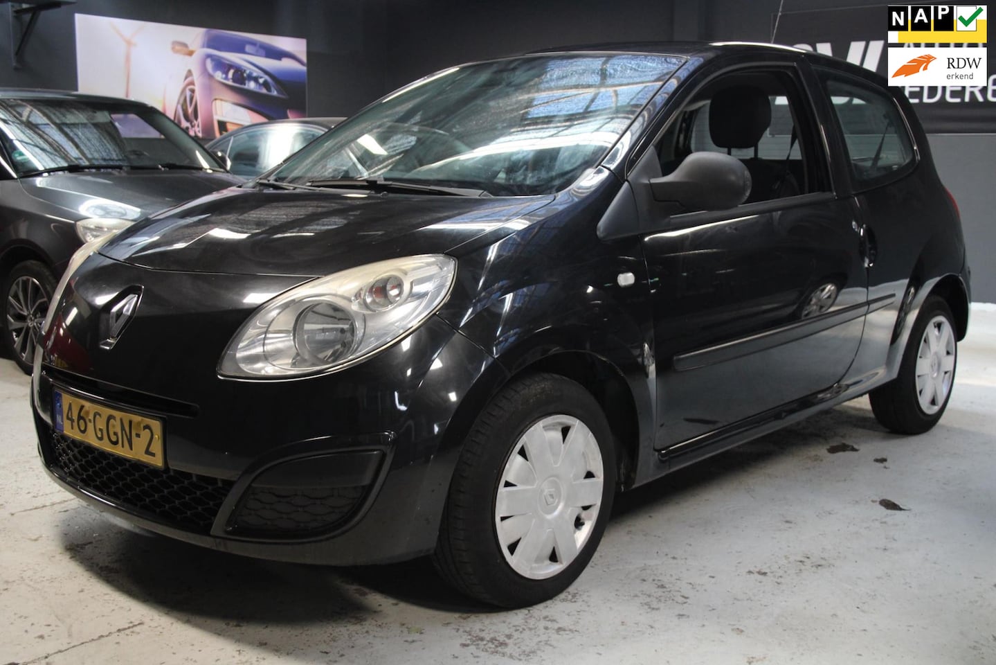 Renault Twingo - 1.2 Authentique / NAP / airco / nwe apk - AutoWereld.nl