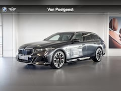 BMW 5-serie Touring - 530e M Sport Edition | M Sport Pro | Innovation Pack | Travel Pack | Comfort Pack