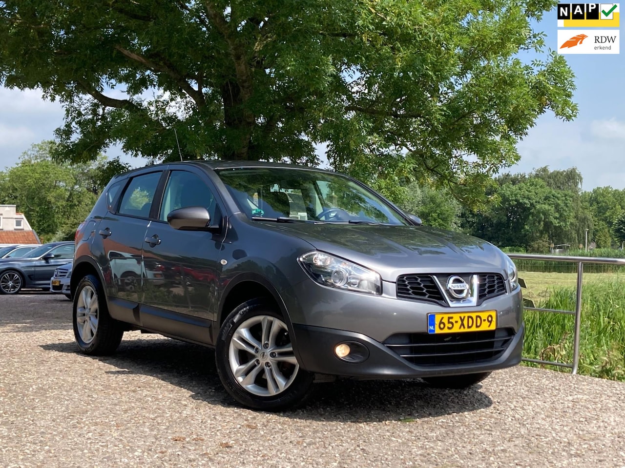 Nissan Qashqai - 1.6 Acenta | 101.000 NAP + Cruise + Clima nu € 8.450,-!!! - AutoWereld.nl