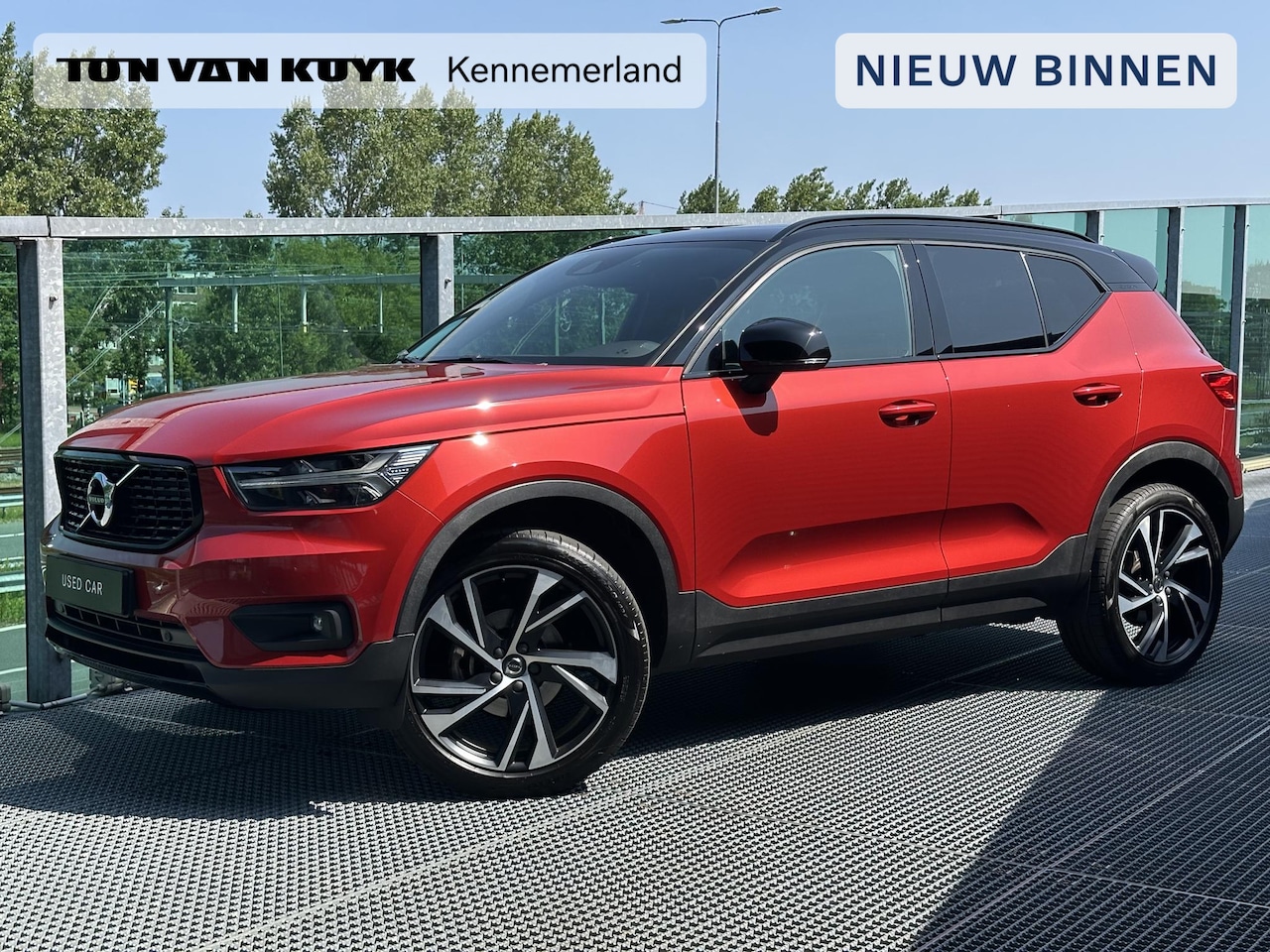 Volvo XC40 - 1.5 T3 R-Design Panoramadak, Zwart dak, 20 inch wielen, Stoelverwarming, Harman Kardon aud - AutoWereld.nl