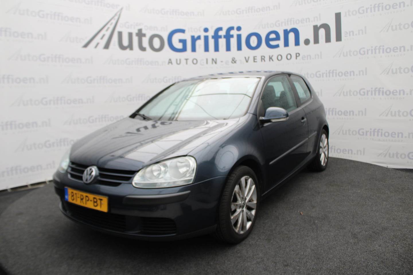 Volkswagen Golf - 1.4 FSI Businessline nette 3-deurs met ruime instap - AutoWereld.nl