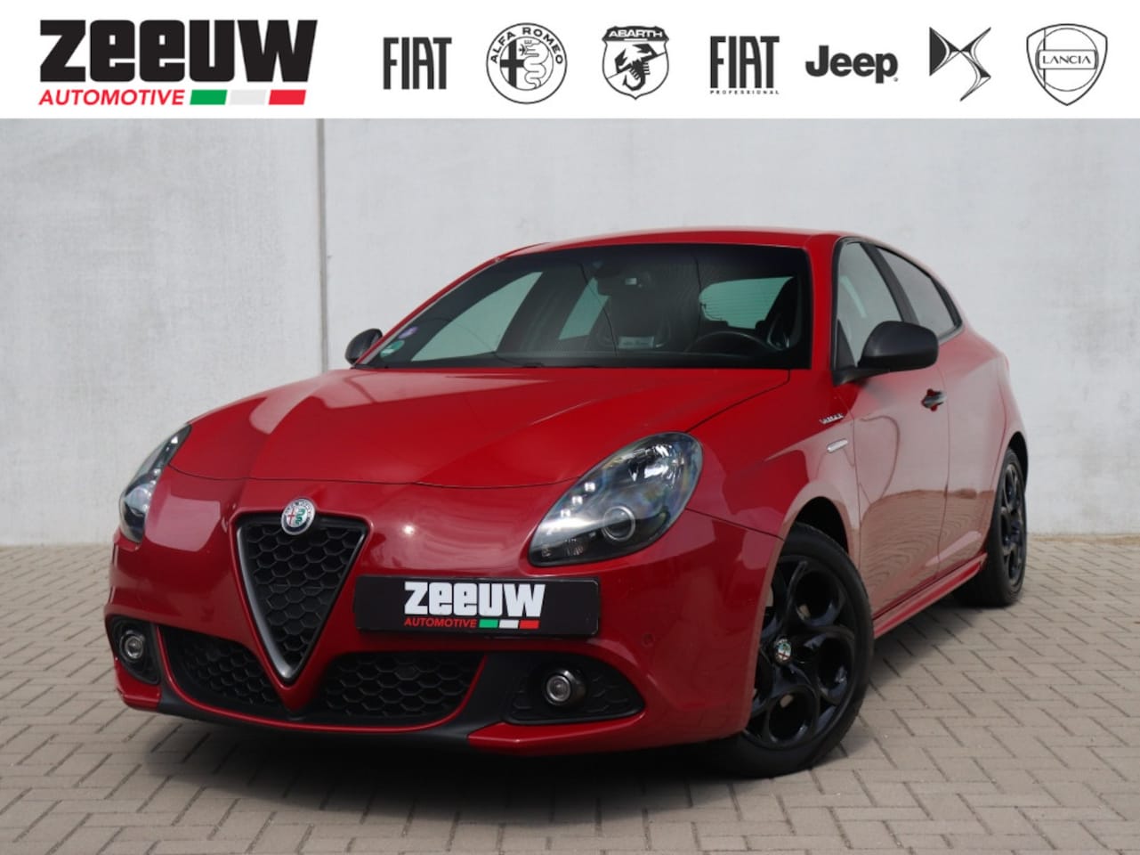 Alfa Romeo Giulietta - 1.750 Turbo 240 PK Veloce | Navi | QV Seats | Xenon | 17" - AutoWereld.nl
