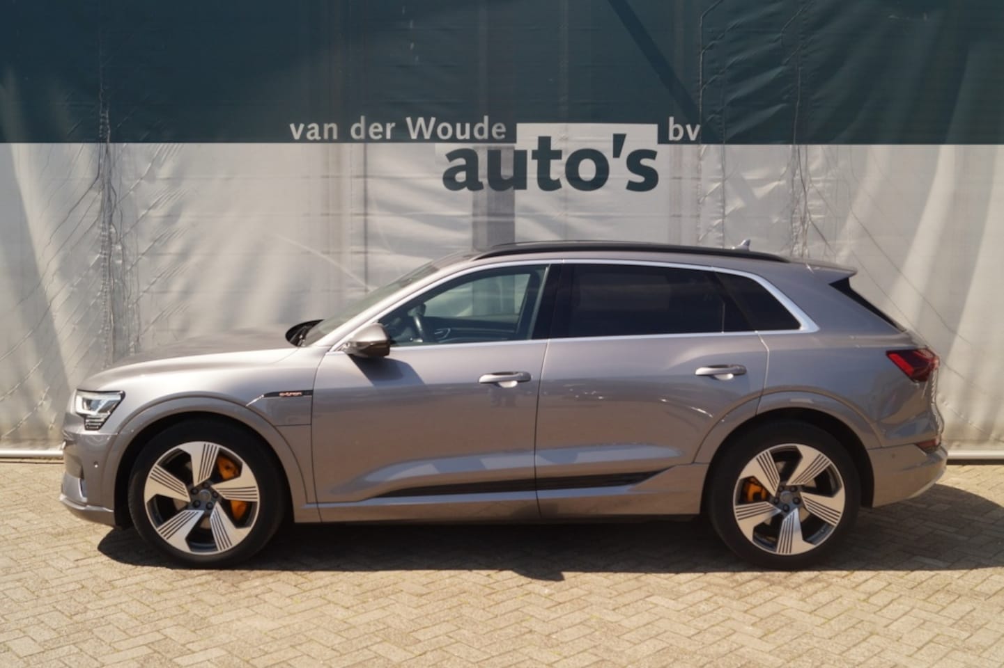 Audi e-tron - e-tron 55 q. adv. - AutoWereld.nl