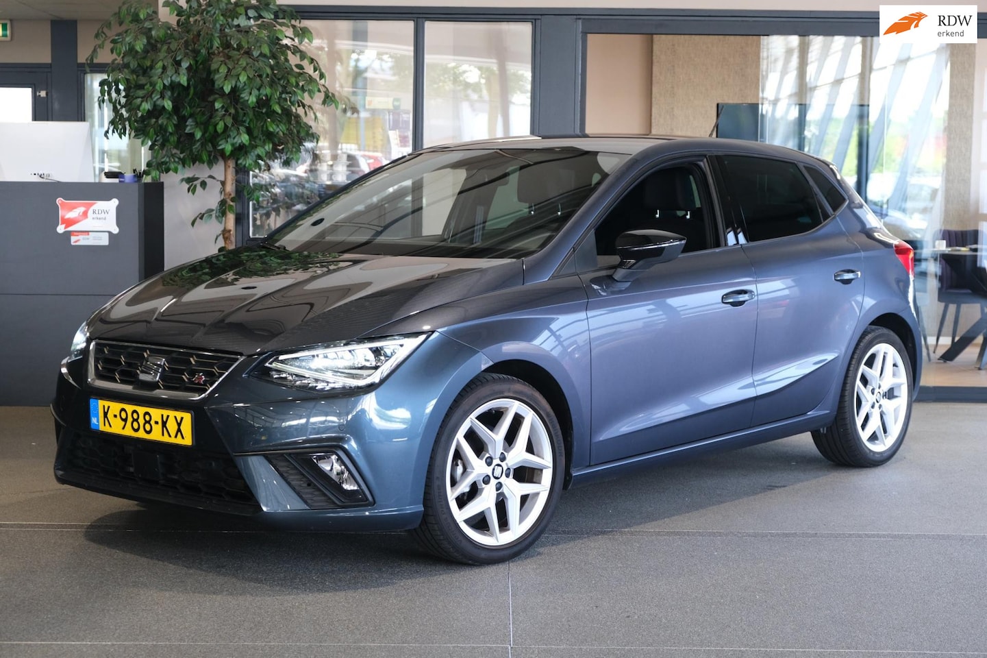 Seat Ibiza - 1.0 TSI FR Navi Virtual Led Cam Dab Pdc Cruise Leder - AutoWereld.nl