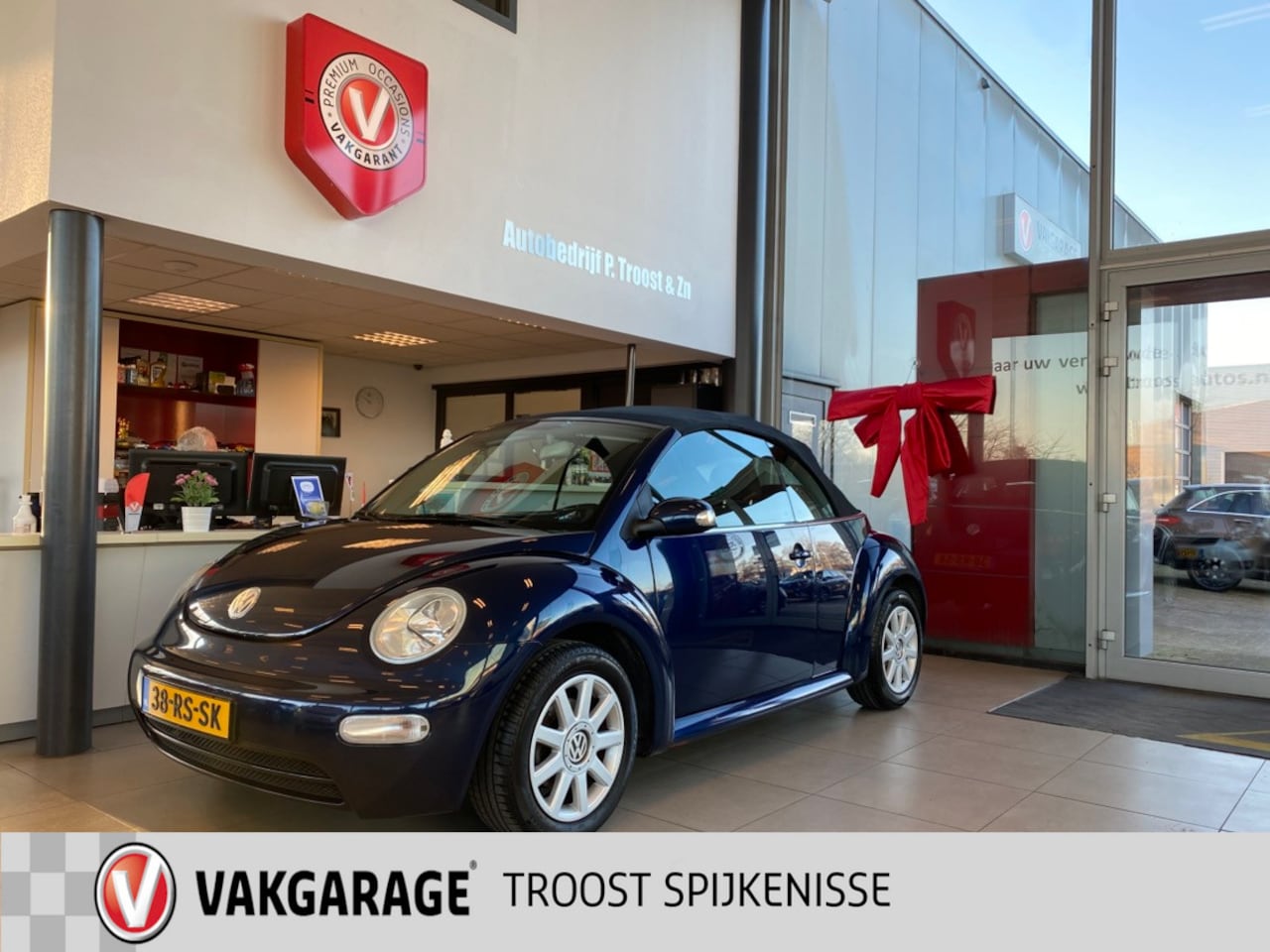Volkswagen New Beetle Cabriolet - 1.6 Turijn Comfort 1.6 Turijn Comfort,NL Auto,1E Eigenaar,100%Onderhouden,Stuurbekrachting,Cruisecontrol,Trek - AutoWereld.nl