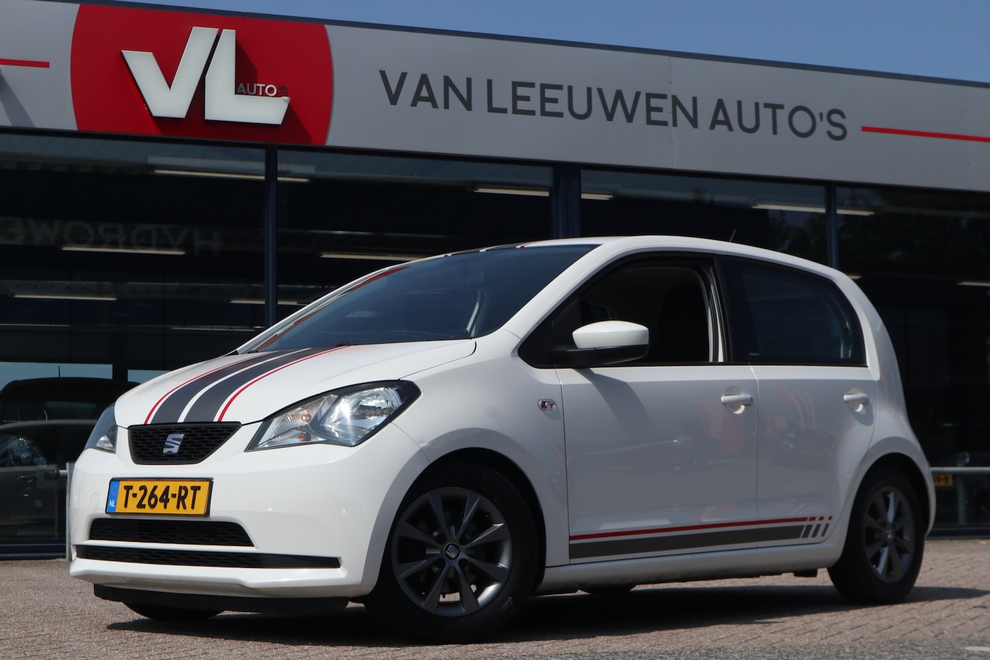 Seat Mii - 1.0 Style | Airco | Navigatie | 5-deurs - AutoWereld.nl