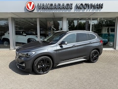 BMW X1 - X1 xDrive25e plugin xLine | 220PK | Vleder | Pano | Camera
