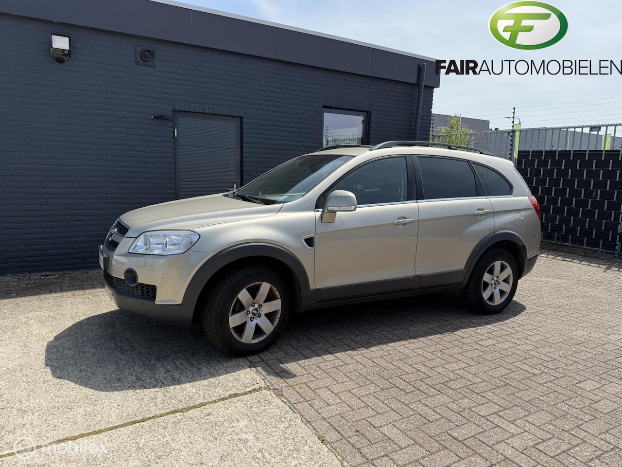 Chevrolet Captiva - 2.4i Shadow 2WD 2.4i Shadow 2WD - AutoWereld.nl