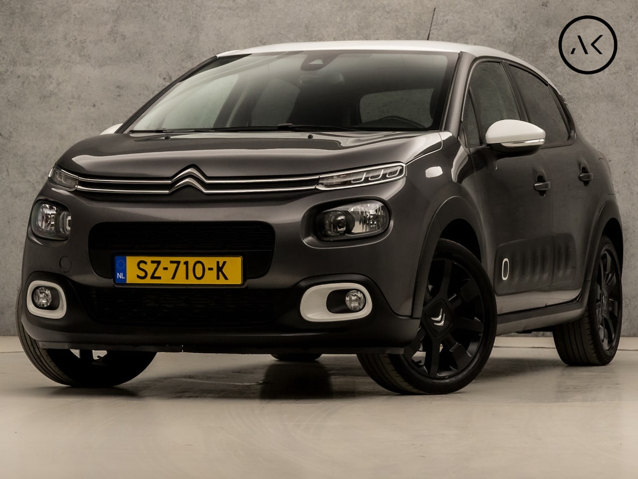 Citroën C3 - 1.2 PureTech Sport (APPLE CARPLAY, GROOT NAVI, CAMERA, LANE ASSIST, GETINT GLAS, SPORTSTOE - AutoWereld.nl