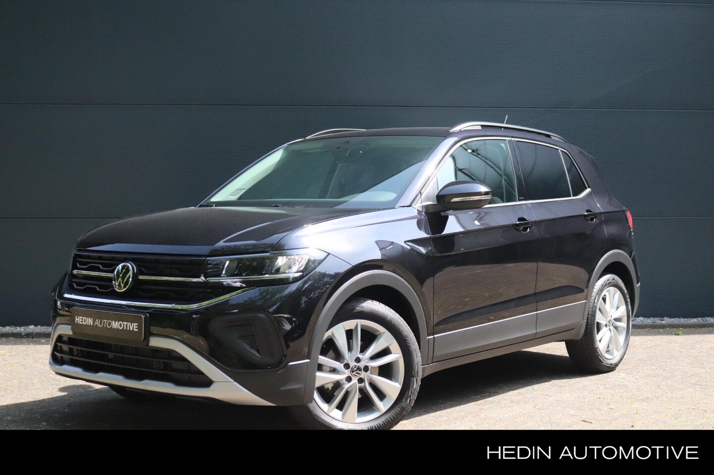 Volkswagen T-Cross - 1.0 TSI Life Edition | Navigatie | Camera | Stoelverw. | Adaptieve Cruise - AutoWereld.nl