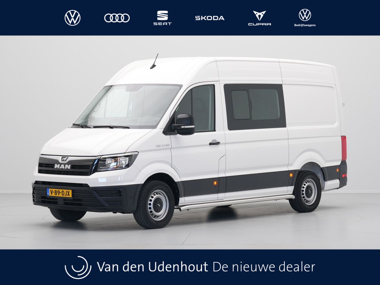 MAN TGE - 35 2.0 140pk DSG Standaard Hoog Navigatie Camera Trekhaak Cruise - AutoWereld.nl