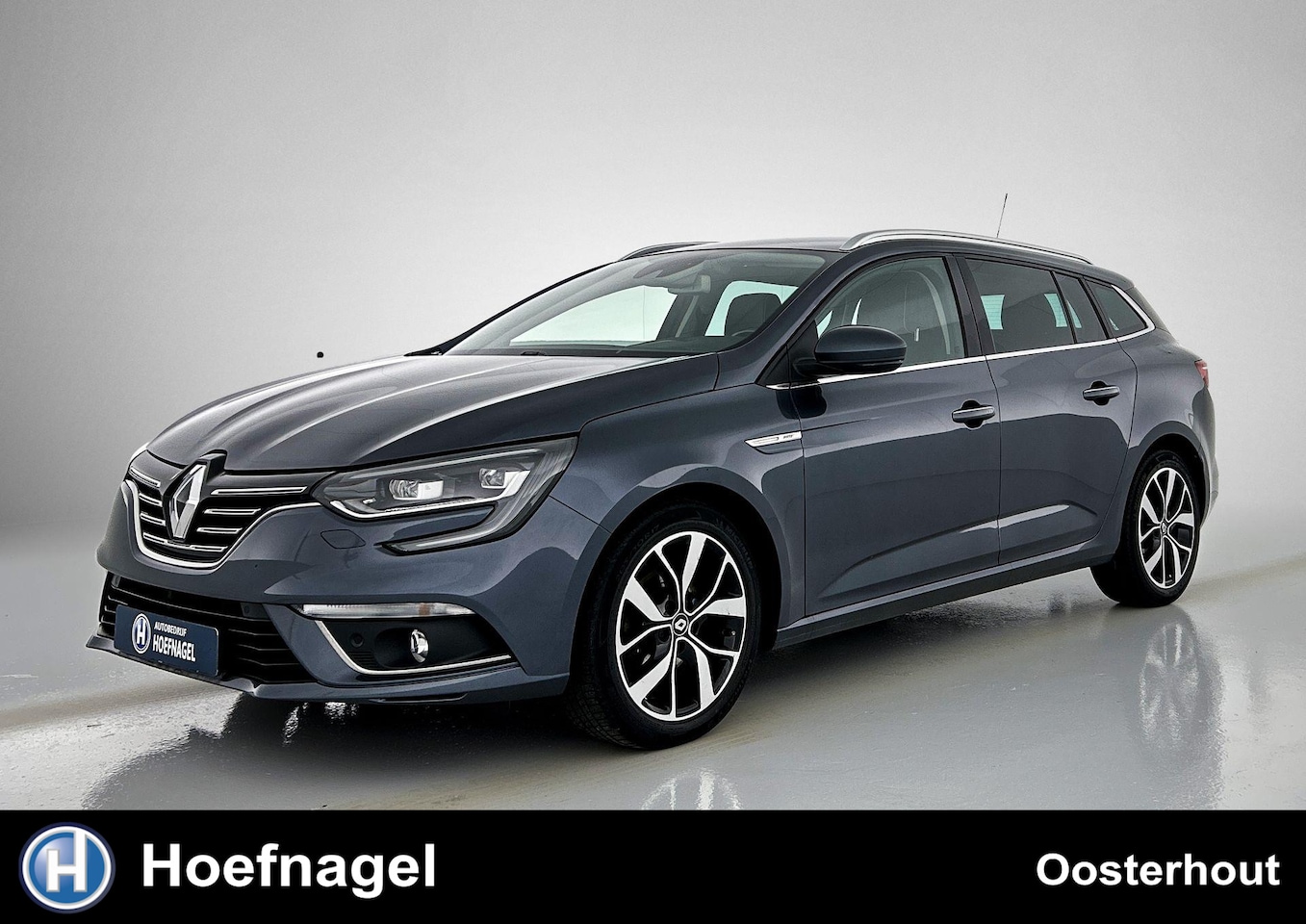 Renault Mégane Estate - 1.3 TCe Bose | Adaptieve Cruise Control | Stoelverwarming | Camera | Navigatie | Trekhaak - AutoWereld.nl