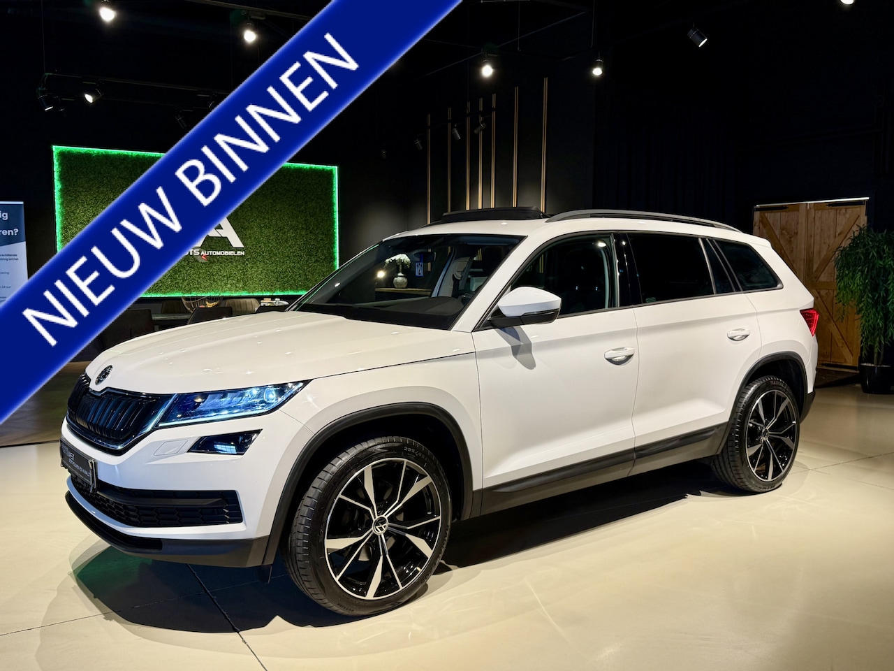 Skoda Kodiaq - 1.4 TSI ACT DSG 7 Persoons Pano|Navi|Camera|LED|Media Wit - AutoWereld.nl