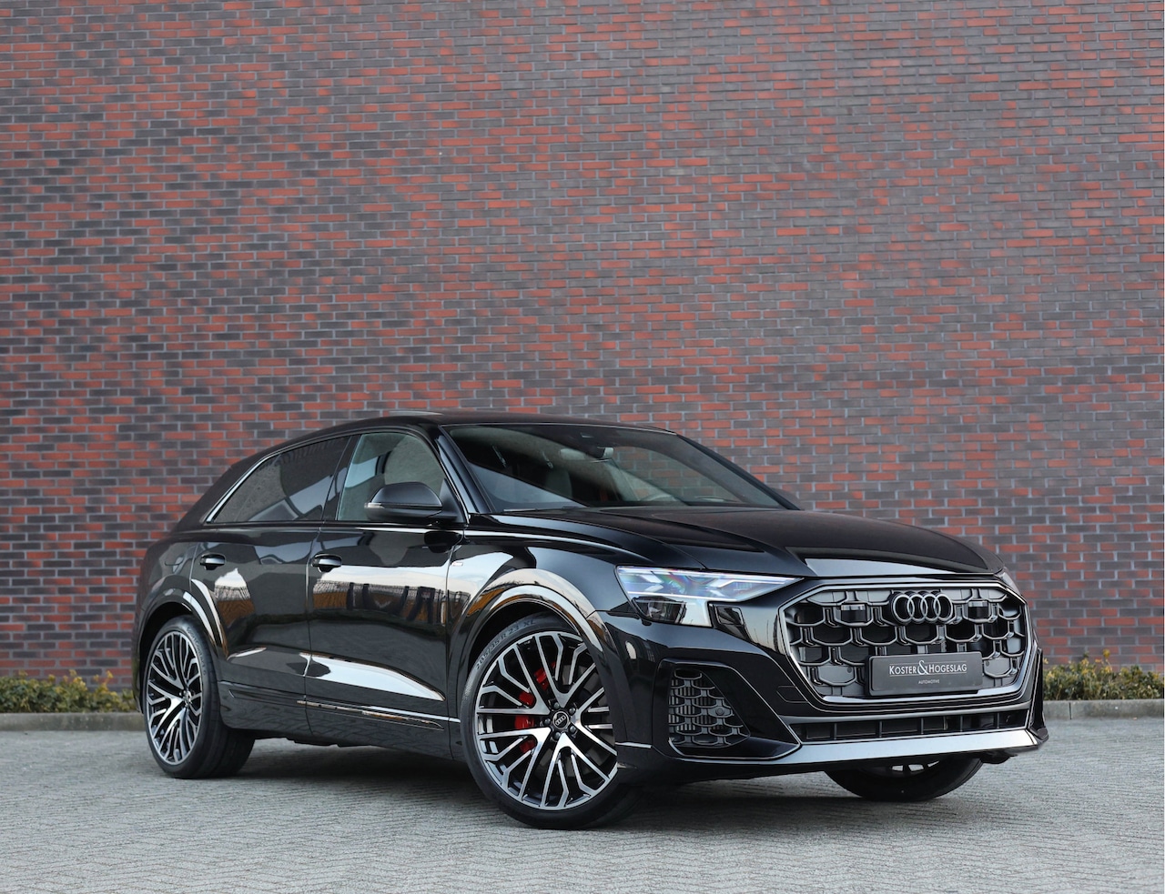 Audi Q8 - 60 TFSIe Quattro | Full option! - Nieuw - B&O - Massage - AutoWereld.nl