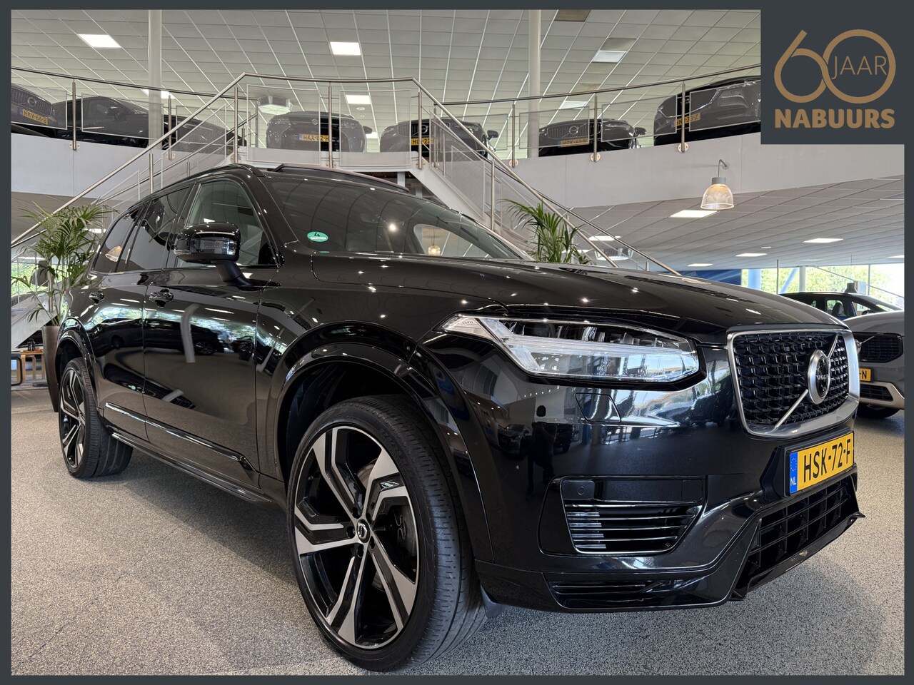 Volvo XC90 - 2.0 T8 Twin Engine AWD R-Design 2.0 T8 Twin Engine AWD R-Design, Pano, Luchtvering, 22inch - AutoWereld.nl