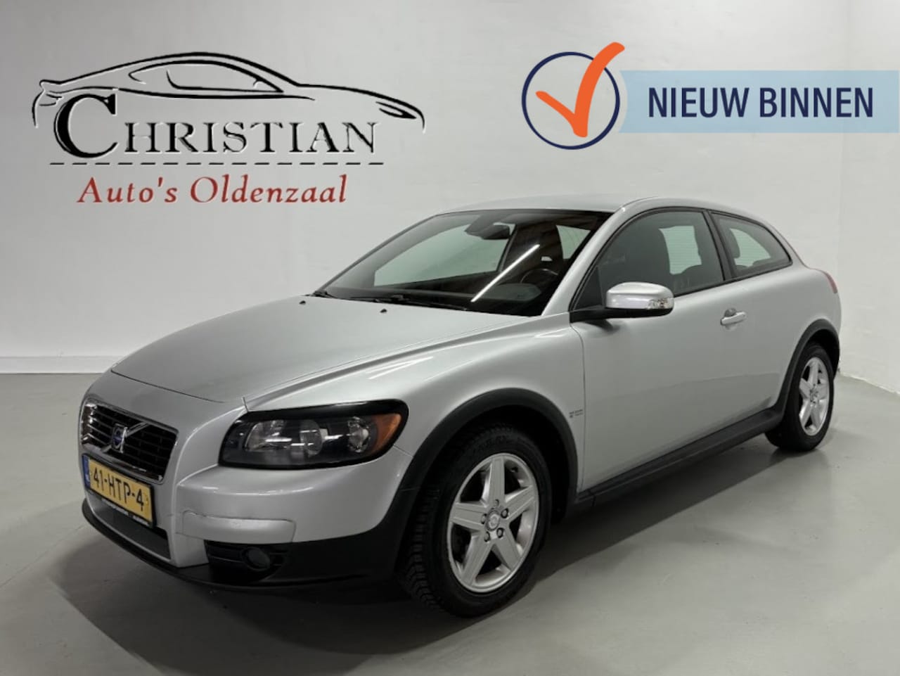 Volvo C30 - 1.8 Momentum | CLIMA | TREKHAAK - AutoWereld.nl