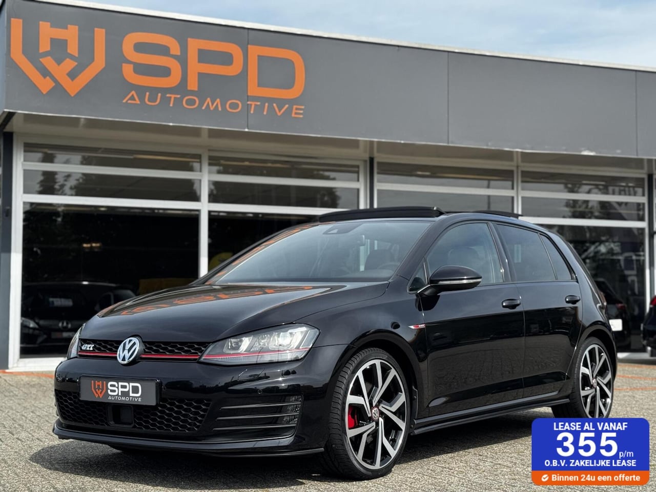 Volkswagen Golf - 2.0 TSI GTI|300PK|Pano|Adaptive cruise|Leder - AutoWereld.nl
