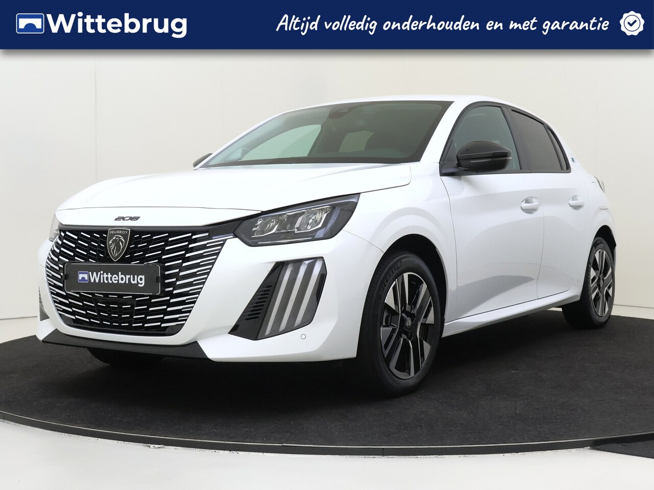 Peugeot e-208 - EV Allure 51 kWh LONG RANGE ! | Stoelverwarming | Navigatie | Adaptive Cruise Control - AutoWereld.nl