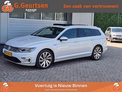Volkswagen Passat Variant - 1.4 TSI GTE Highline Panoramadak, Trekhaak,