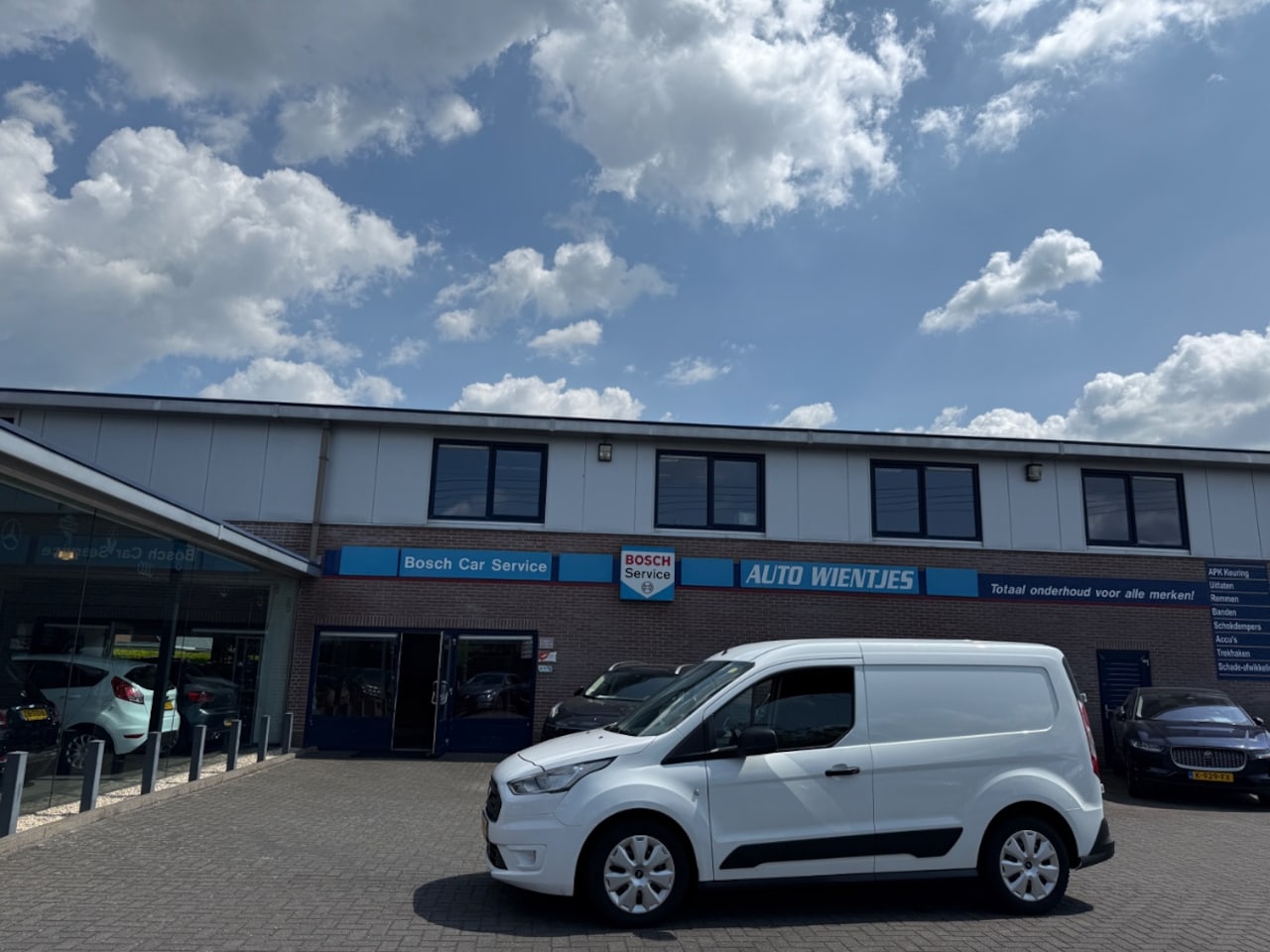 Ford Transit Connect - 1.5 EcoBlue 74kw | L1 Ambiente | Airco | Cruise - AutoWereld.nl