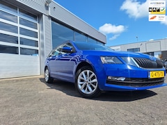 Skoda Octavia Combi - 1.5 TSI 150 Pk Greentech Business Edition/Navigatie/Automaat/ecc*Cruise*Enz