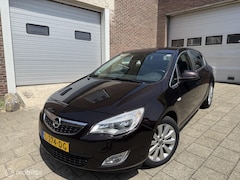 Opel Astra - 1.4 Turbo Edition