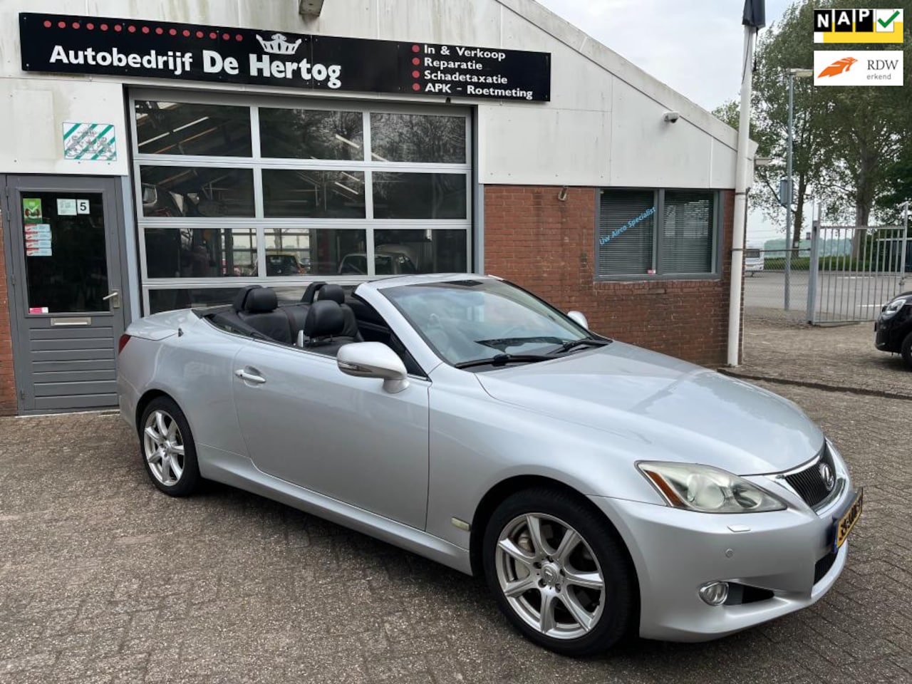 Lexus IS Cabriolet - 300 Leder, Cruise - AutoWereld.nl