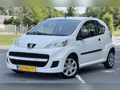 Peugeot 107 - 1.0-12V XR