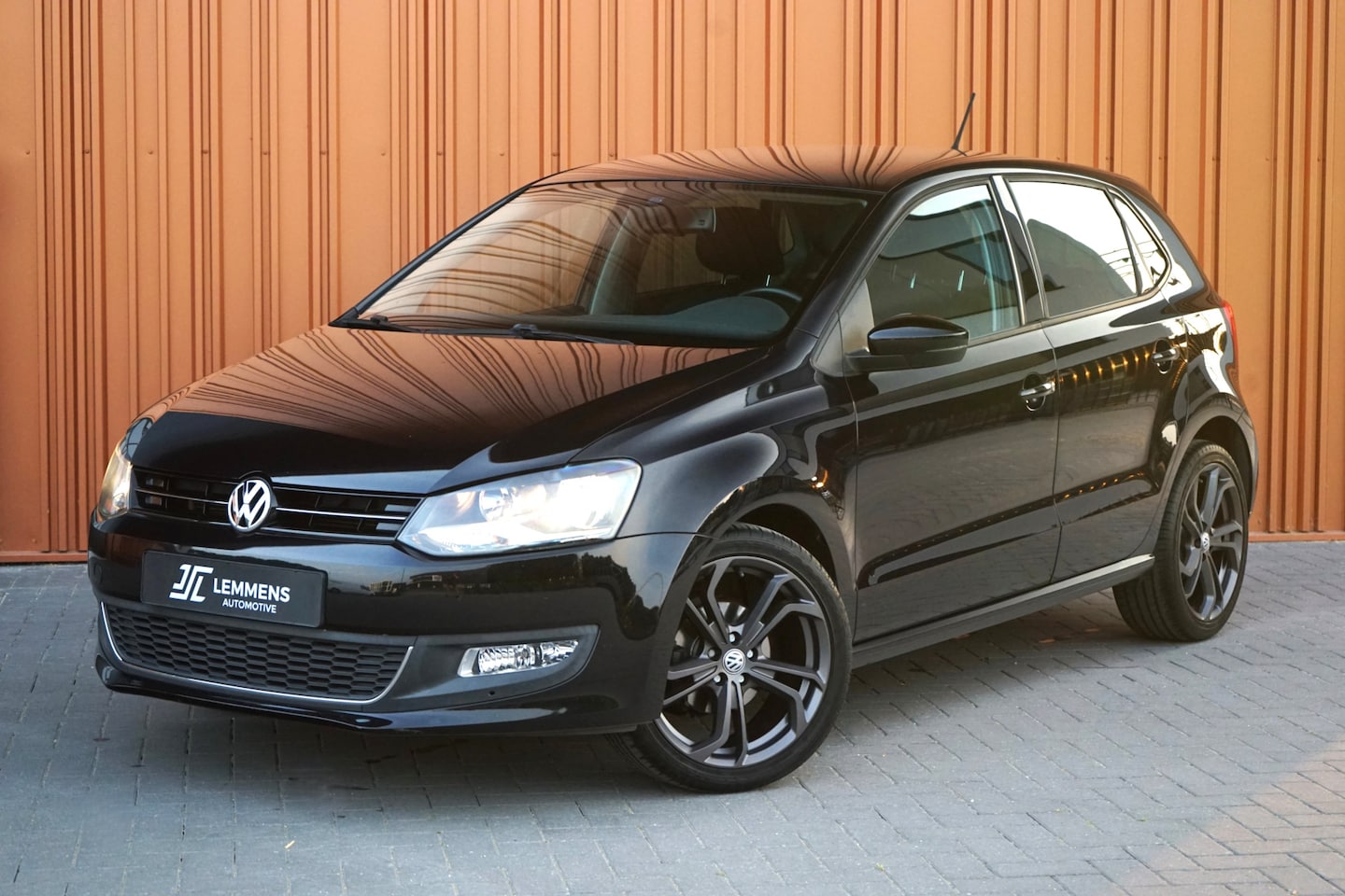 Volkswagen Polo - 1.2 TSI BlueMotion 90PK NL AUTO Clima Nieuwe ketting PDC Cruise Control 17" - AutoWereld.nl