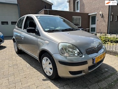 Toyota Yaris - 1.3 VVT-i Idols ( airco ) nieuwe apk
