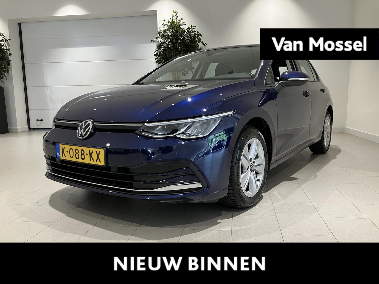 Volkswagen Golf - 1.0 TSI Life 110 PK | Apple Carplay | Adaptive Cruise Control | Keyless Go | Digital Cockp - AutoWereld.nl