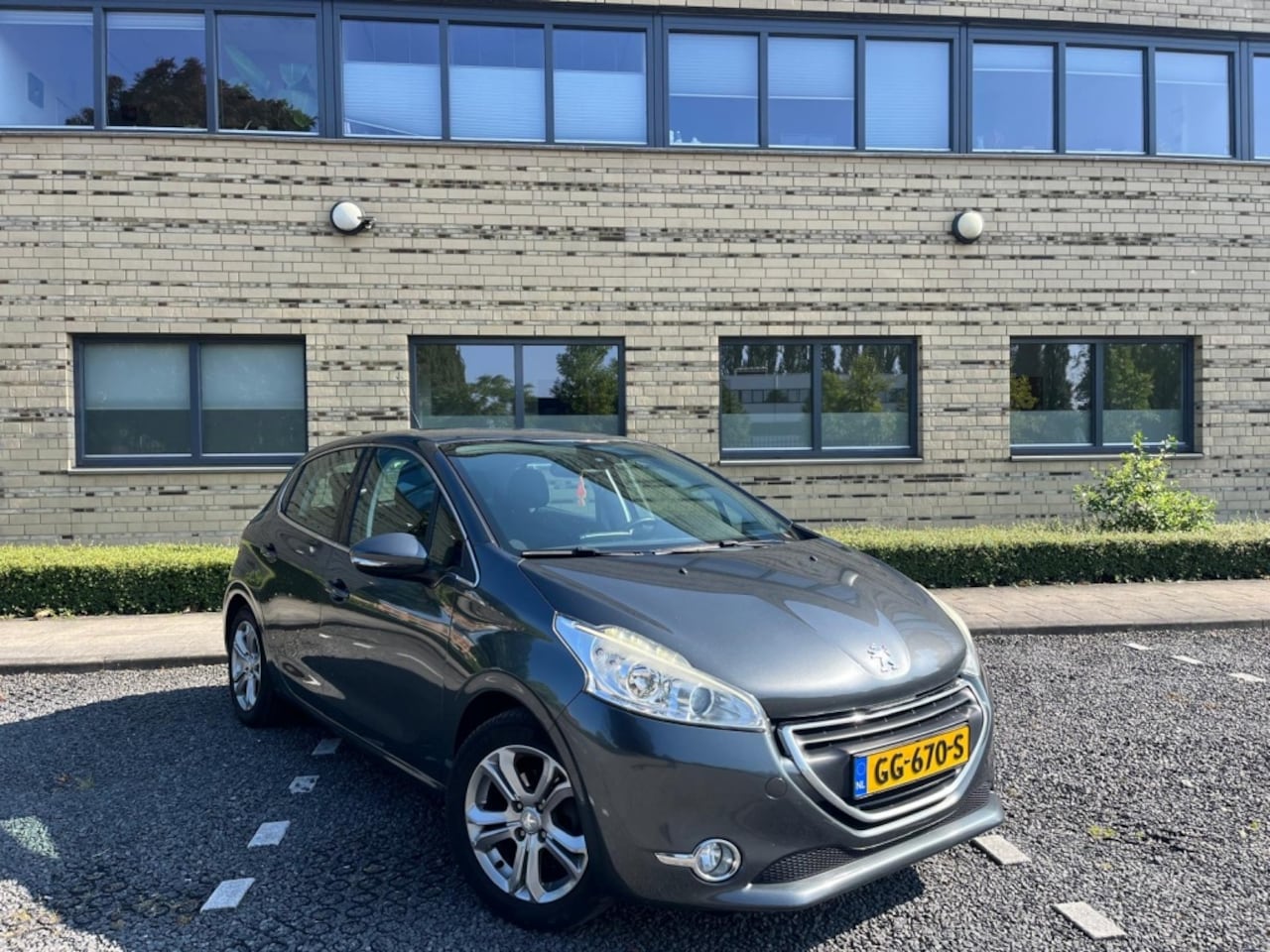 Peugeot 208 - GERESERVEERD/ZIE MIJN ANDERE ADVERTENTIES - AutoWereld.nl