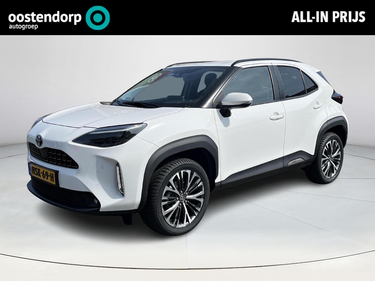 Toyota Yaris Cross - 1.5 Hybrid Executive 4X4 | Navigatie | Stoel- + stuurverwarming | Parkeersensoren | Dode h - AutoWereld.nl