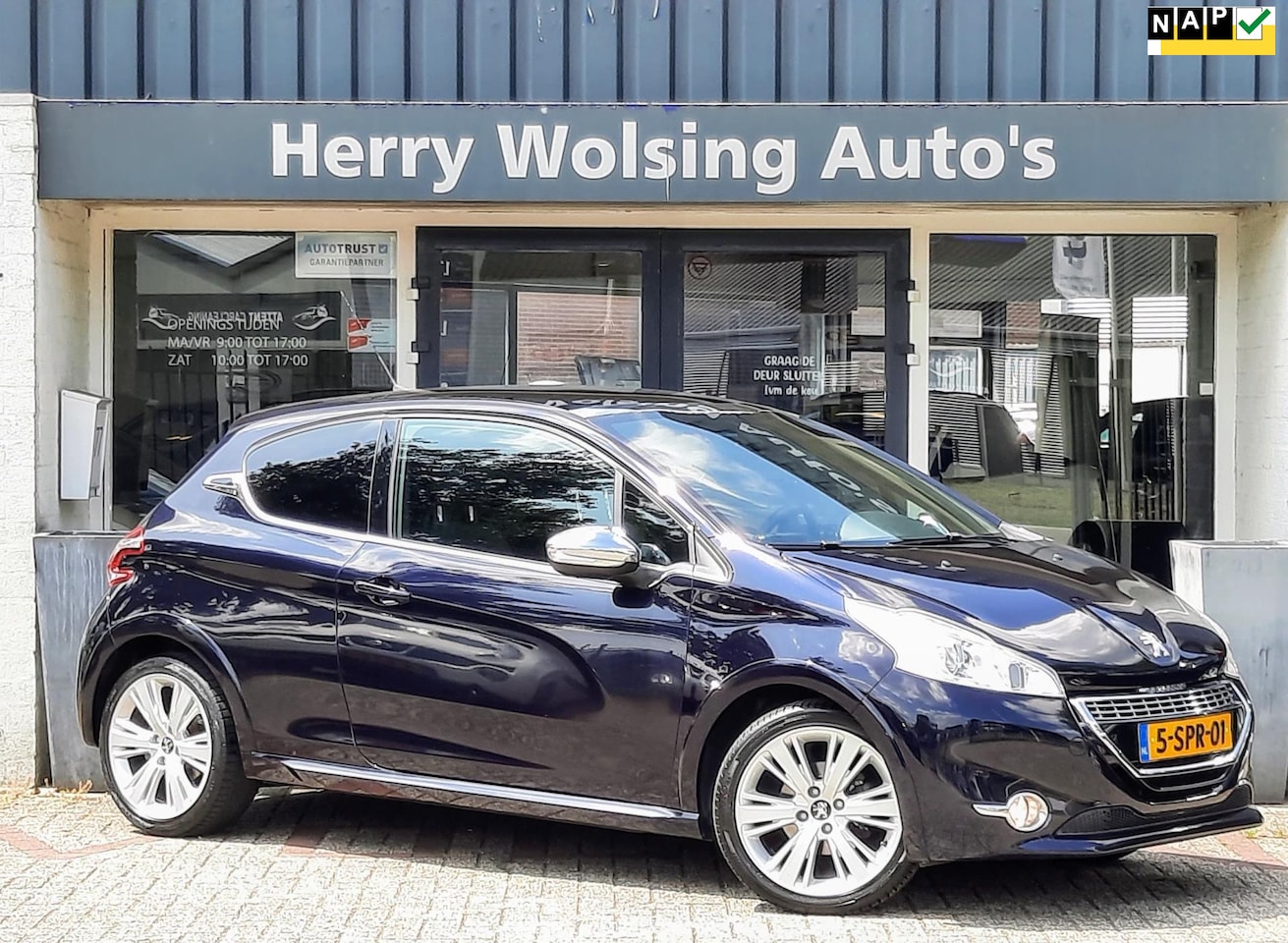 Peugeot 208 - 1.6 VTi 120 Pk Panodak Pdc Navi Clima - AutoWereld.nl