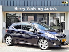 Peugeot 208 - 1.6 VTi 120 Pk Panodak Pdc Navi Clima