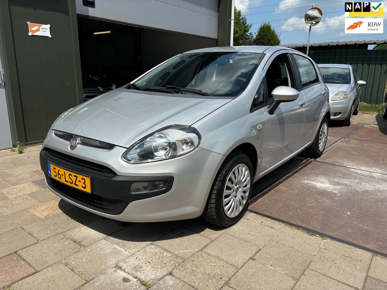 Fiat Punto Evo - 1.4 Dynamic Automaat Airco Cruise - AutoWereld.nl
