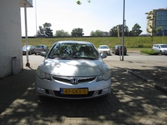 Honda Civic - 1.3 Hybrid