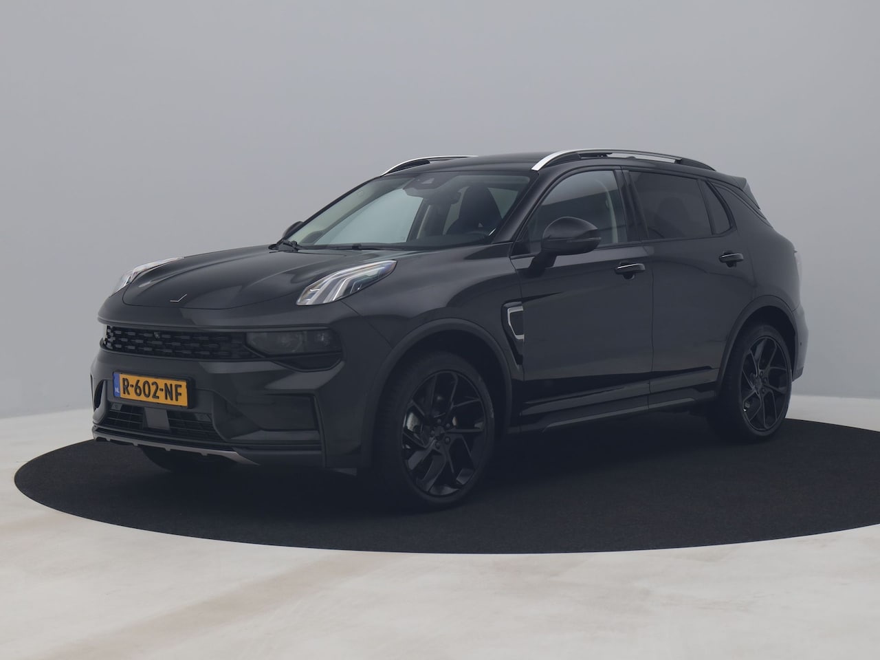 Lynk & Co 01 - 1.5 Plug-in Hybrid | 360° | BLACK | NLD AUTO - AutoWereld.nl