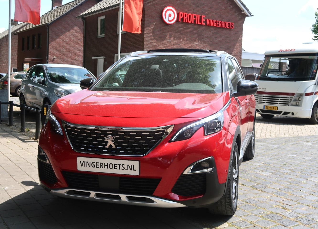 Peugeot 5008 - 130 Pk Sportieve *** GT-Line *** 7-Persoons Benzine * Navigatie * 7 Stoelen * Schuifdak El - AutoWereld.nl