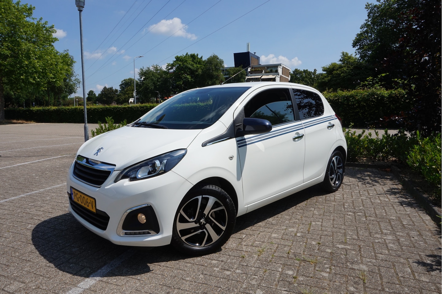 Peugeot 108 - 1.0 e-VTi Collection 1.0 e-VTi Collection - AutoWereld.nl