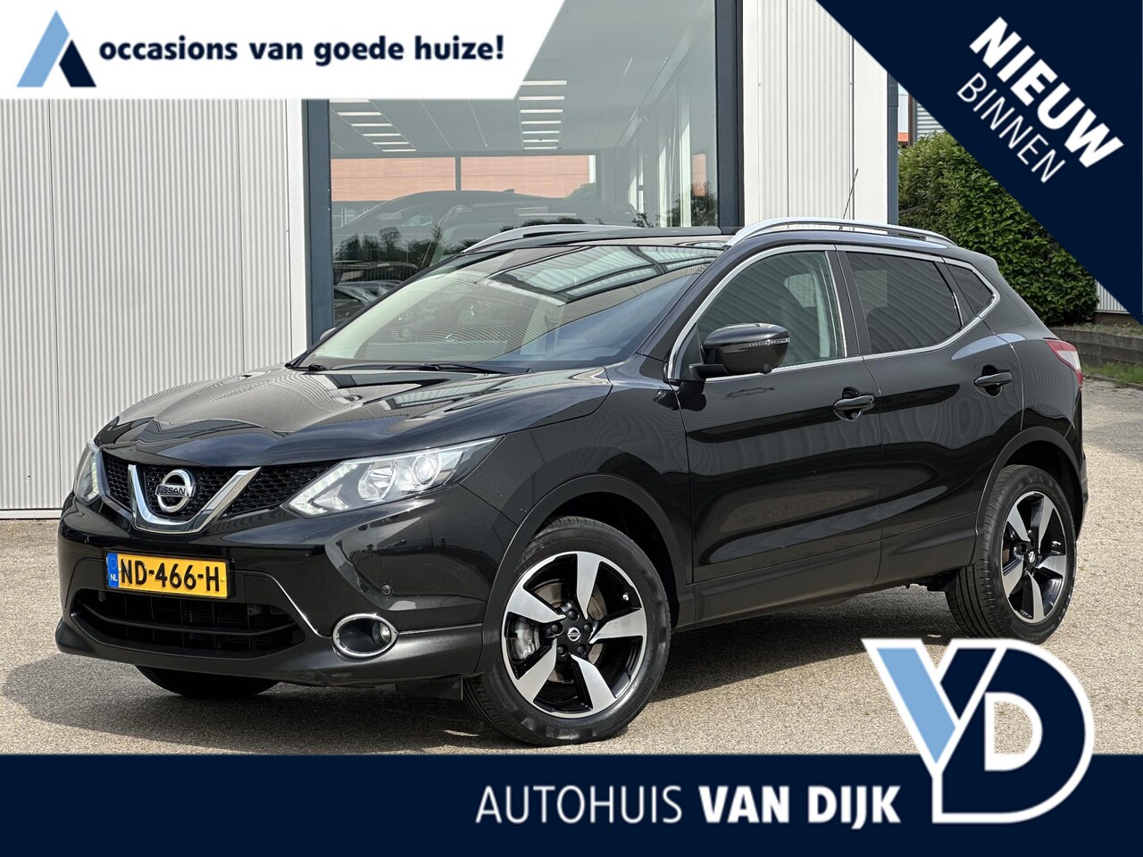 Nissan Qashqai - 1.2 N-Connecta | NL Auto/2e Eig./360° camera/Pano.Dak/Clima/Cruise/Trekhaak - AutoWereld.nl