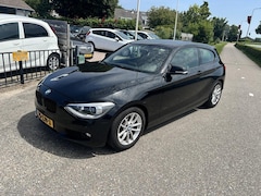 BMW 1-serie - 116i Upgrade Edition 2012 NAVI LEDER AIRCO XENON NWE APK