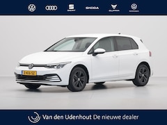 Volkswagen Golf - 1.0 TSI 110pk Life Business Navigatie Memory Stoelverwarming Acc 81